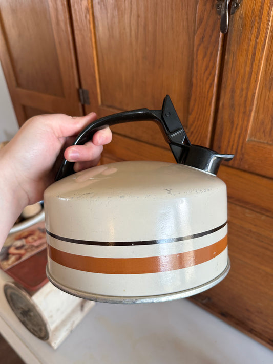 Vintage Regal Ware Tea Kettle